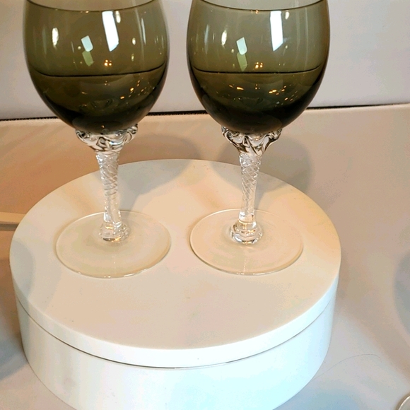 Coronation Smoked Sasaki Crystal Wine Glasses - Picture 2 of 3